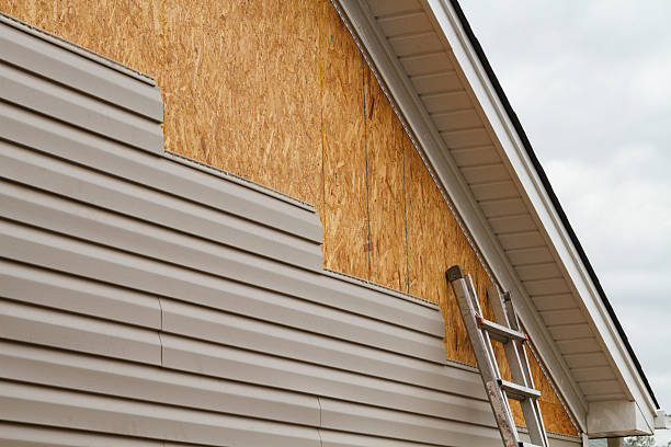 Professional Siding Contractor technician working in Newtown Square, PA